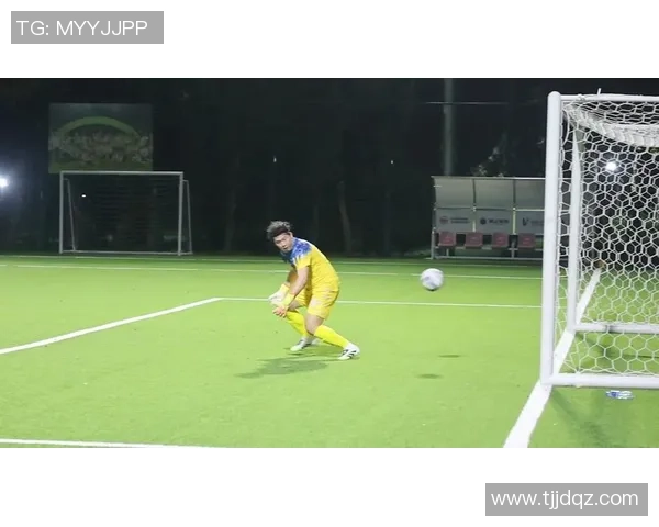 足球明星面孔合拍盛宴展现球场魅力与个性风采的精彩瞬间