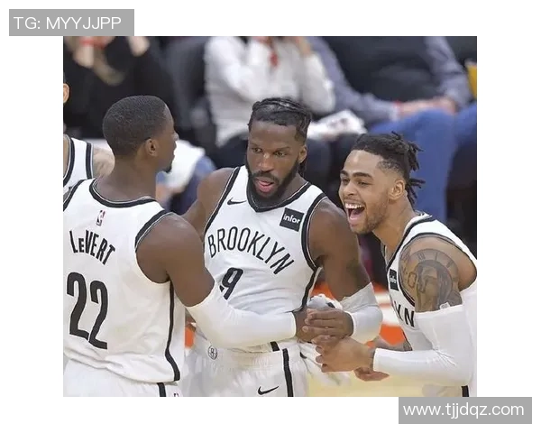 足球明星拉塞尔的传奇故事与职业生涯全解析